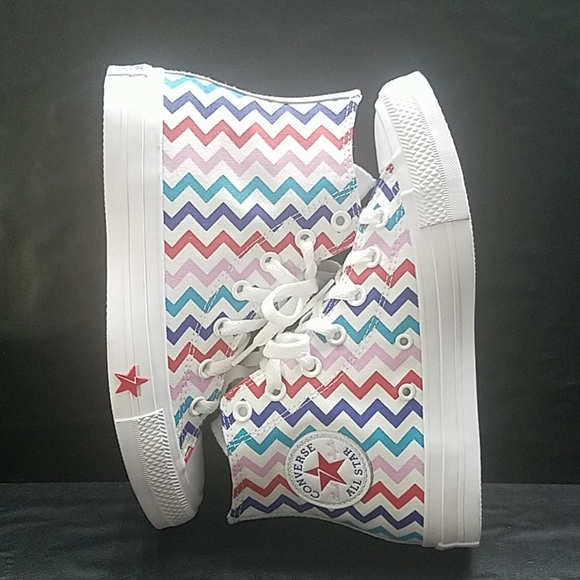 Converse high top BRAND New - Picture 8 of 13